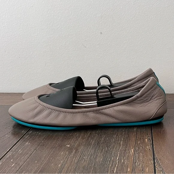 Tieks Ballet Flats Taupe Women size 10 - Picture 6 of 10